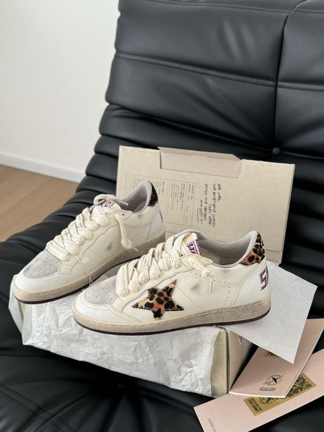 GOLDEN GOOSE DELUXE BRAND flats 65276-8
