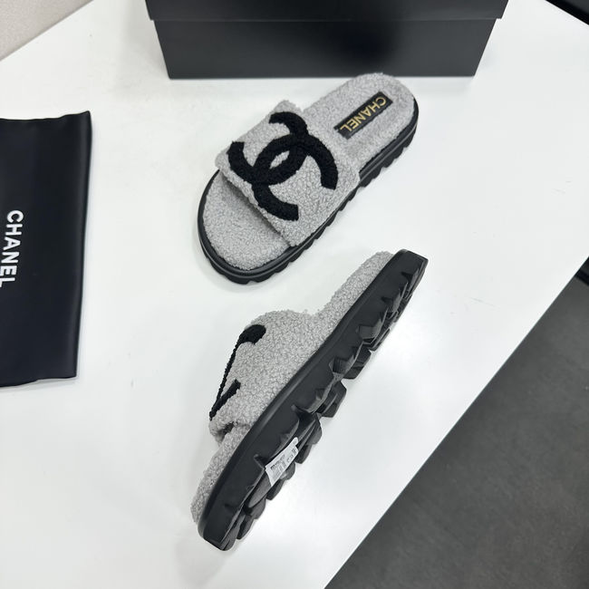 Chanel Mules 65292-7