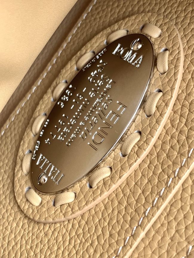 FENDI Peekaboo ISeeU Petite bag 8BN335A Apricot FENDI Peekaboo ISeeU Petite bag 8BN335A Apricot