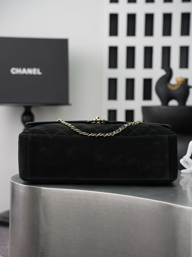 CHANEL Maxi Flapbag Suede Calfskin AS6233 black CHANEL Maxi Flapbag Suede Calfskin AS6233 black