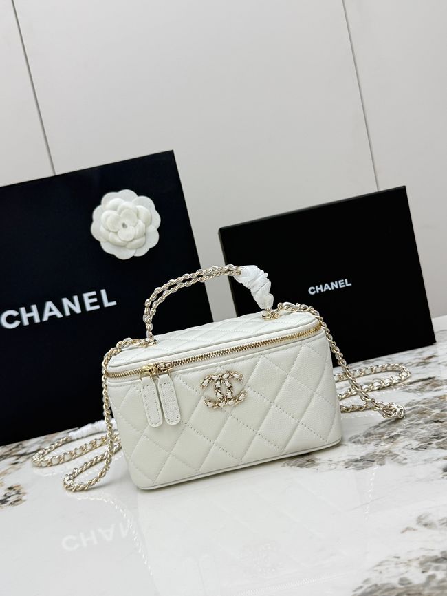 Chanel Vanity with Chain AP5182 white