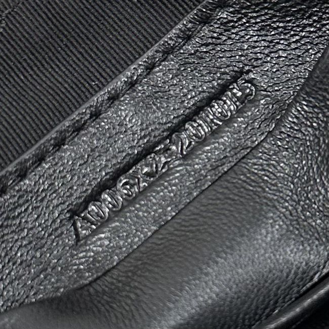 Gucci GG Marmont pouch with strap A006X2 black