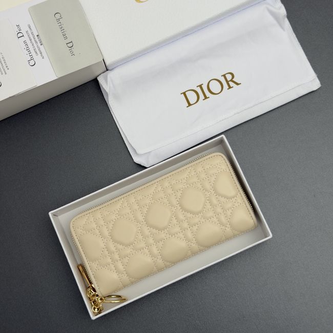 LADY DIOR LOTUS WALLET CANNAGE LAMBSKIN S0007 apricot
