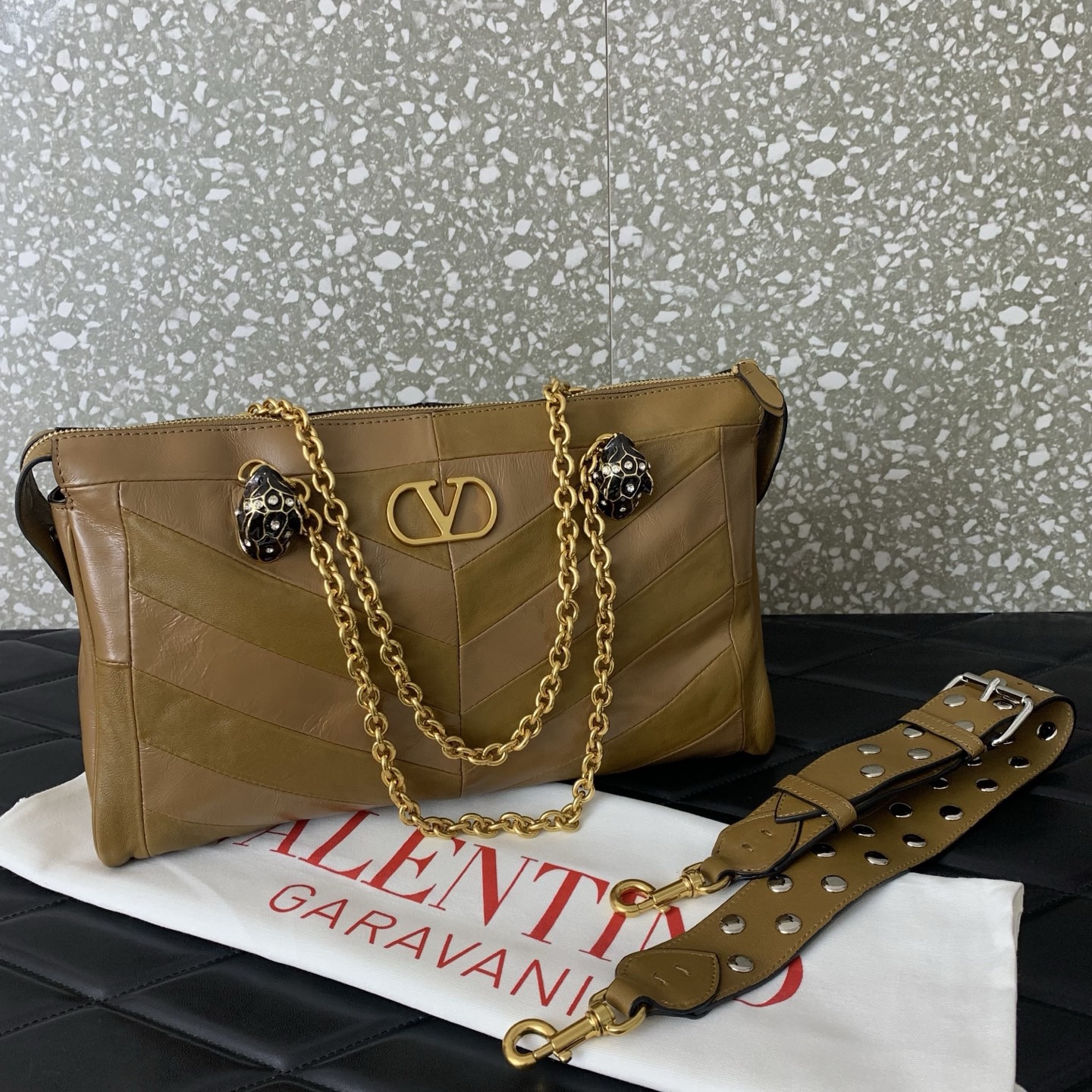 VALENTINO PANTHEA lambskin bag WB0S70 camel VALENTINO PANTHEA lambskin bag WB0S70 camel
