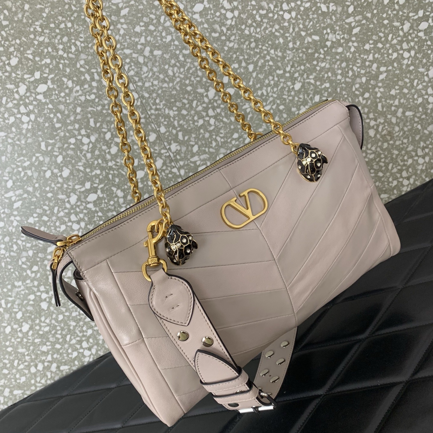 VALENTINO PANTHEA lambskin bag WB0S70 pink VALENTINO PANTHEA lambskin bag WB0S70 pink