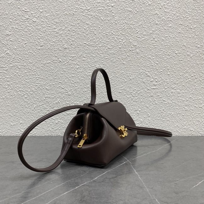 CELINE FLAIR IN GRAINED CALFSKIN L10BF5 CREAMY CHESTNUT CELINE FLAIR IN GRAINED CALFSKIN L10BF5 CREAMY CHESTNUT