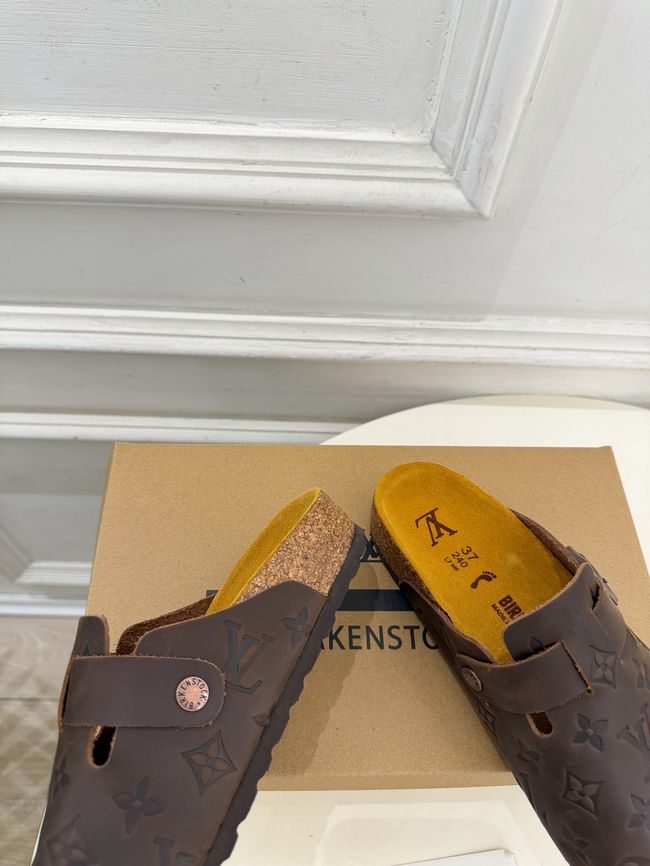 Louis Vuitton Cosy Comfort Clog 95499-7