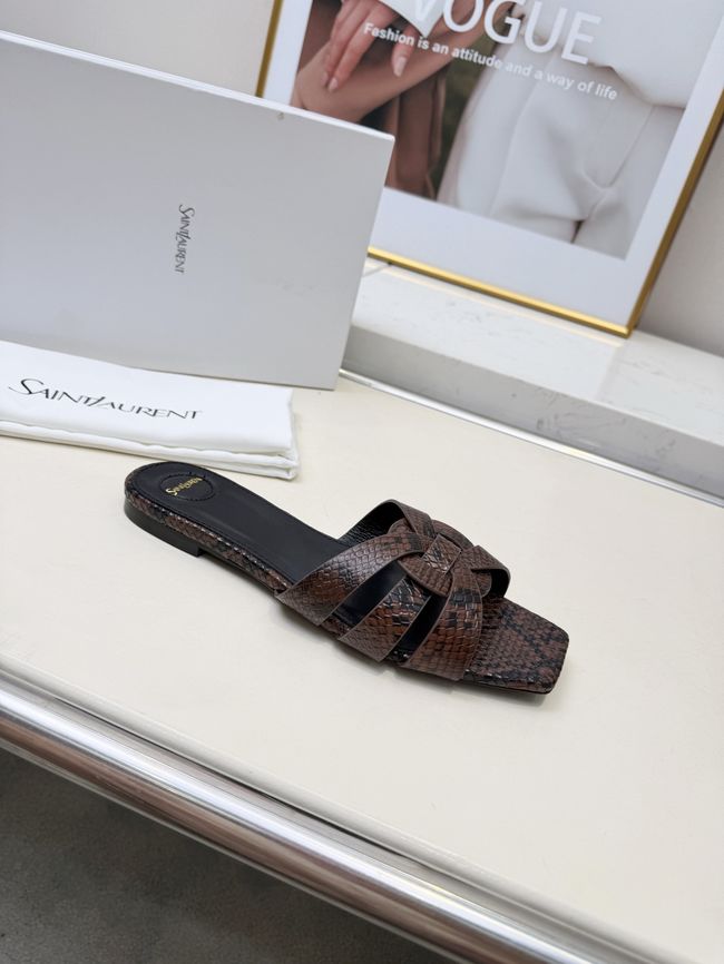 Saint Laurent tribute SANDALS in smooth leather 875936-10 Saint Laurent tribute SANDALS in smooth leather 875936-10