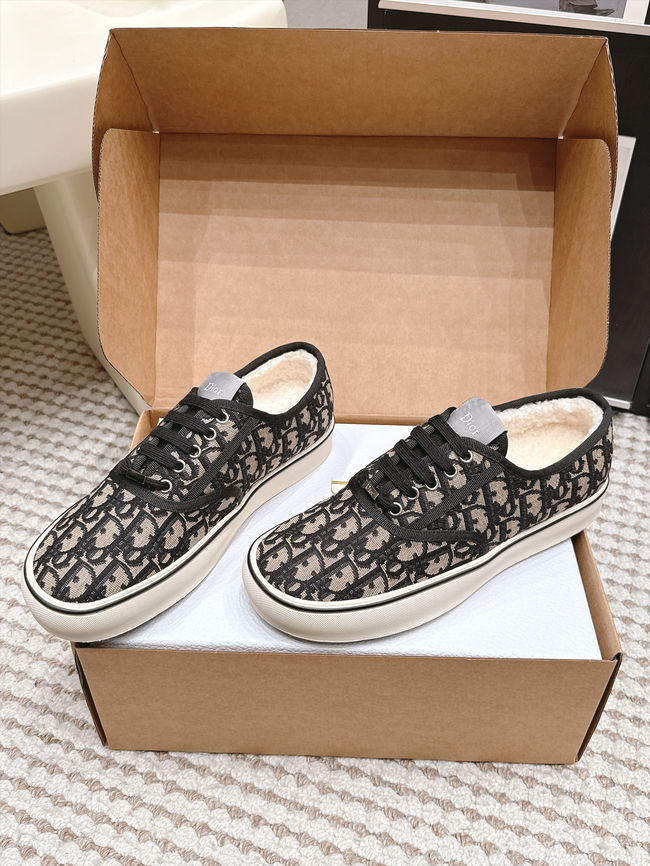 Walk Dior Sneaker Oblique Embroidered Mesh KCK537-3