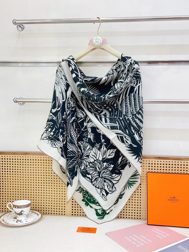 Hermes cashmere Shawl H36117-1 Hermes cashmere Shawl H36117-1