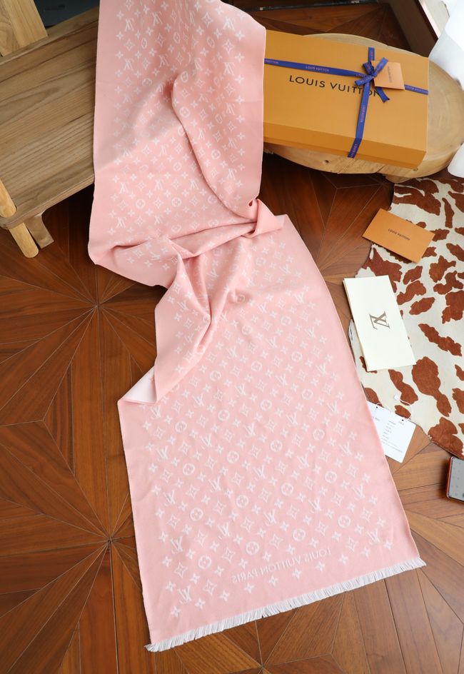 Louis Vuitton New Forevergram Scarf M9A253-4 Louis Vuitton New Forevergram Scarf M9A253-4