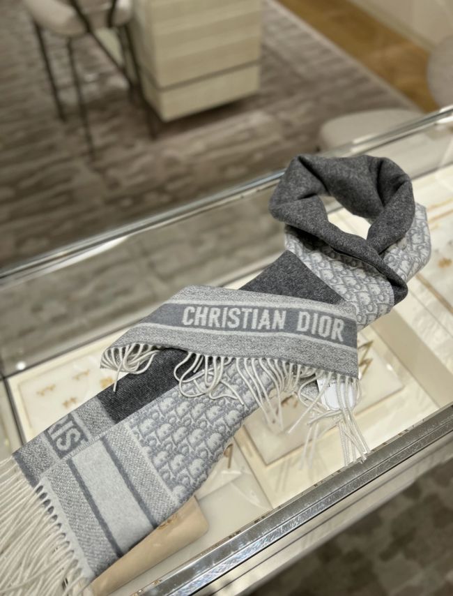 Dior Oblique Scarf Cashmere 9I093-2 Dior Oblique Scarf Cashmere 9I093-2