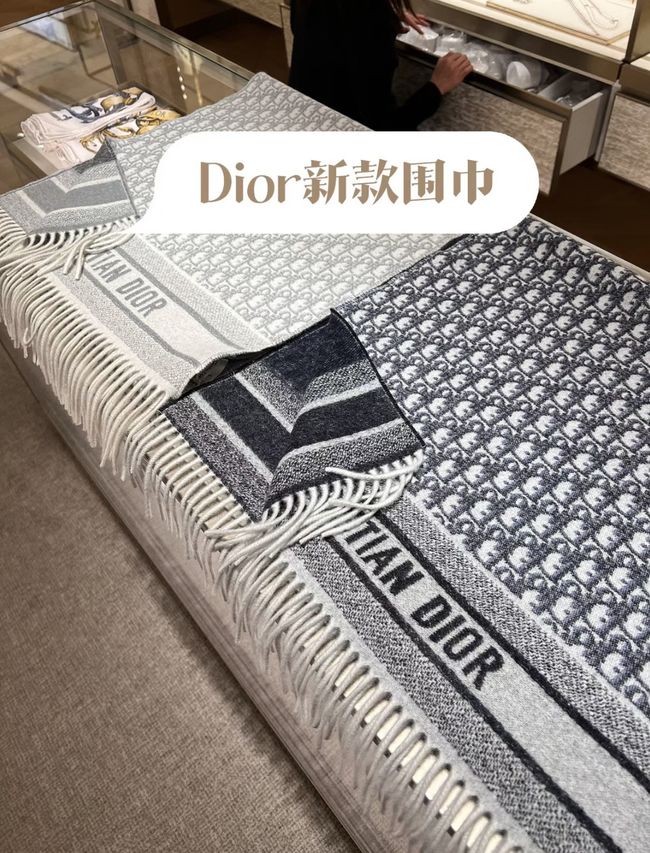 Dior Oblique Scarf Cashmere 9I093-3 Dior Oblique Scarf Cashmere 9I093-3