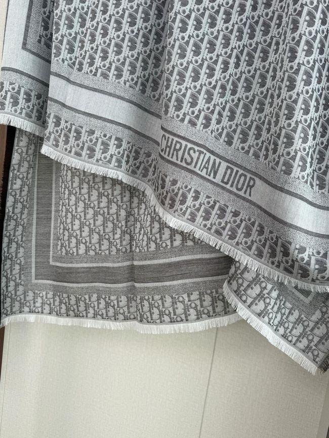 Dior Oblique Shawl Wool and Silk Jacquard I1058-3 Dior Oblique Shawl Wool and Silk Jacquard I1058-3
