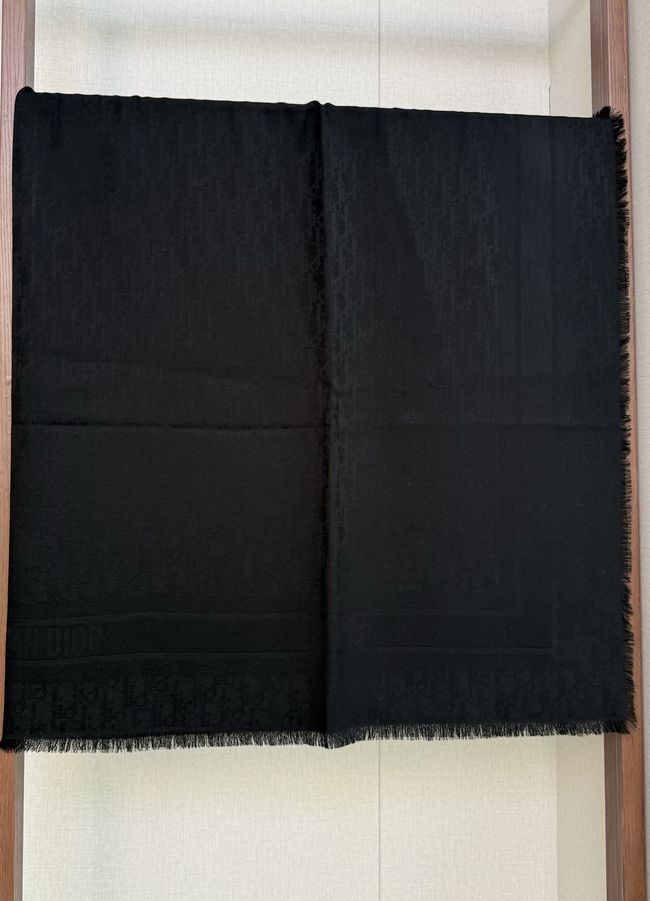 Dior Oblique Shawl Wool and Silk Jacquard I1058-5 Dior Oblique Shawl Wool and Silk Jacquard I1058-5