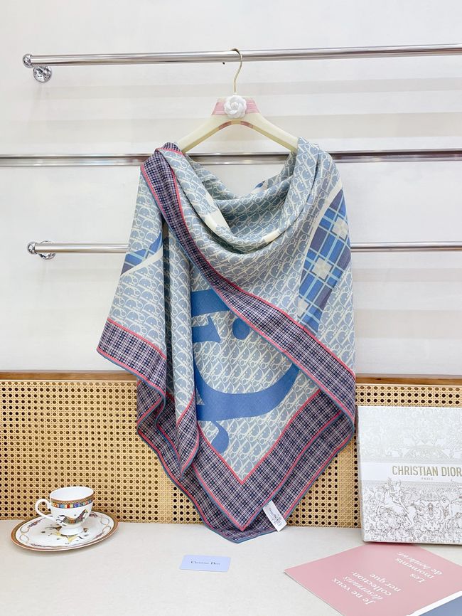 Dior Oblique Shawl Wool and Silk Jacquard I1060-2 Dior Oblique Shawl Wool and Silk Jacquard I1060-2