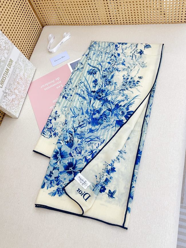 Dior Oblique Shawl Wool and Silk Jacquard I1061-1 Dior Oblique Shawl Wool and Silk Jacquard I1061-1