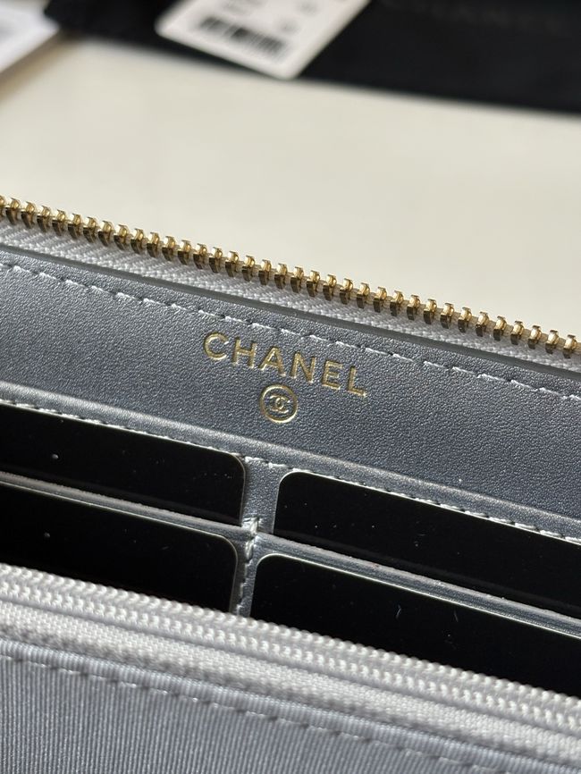 Chanel Classic Zipped Wallet AP5077 Silvery Chanel Classic Zipped Wallet AP5077 Silvery
