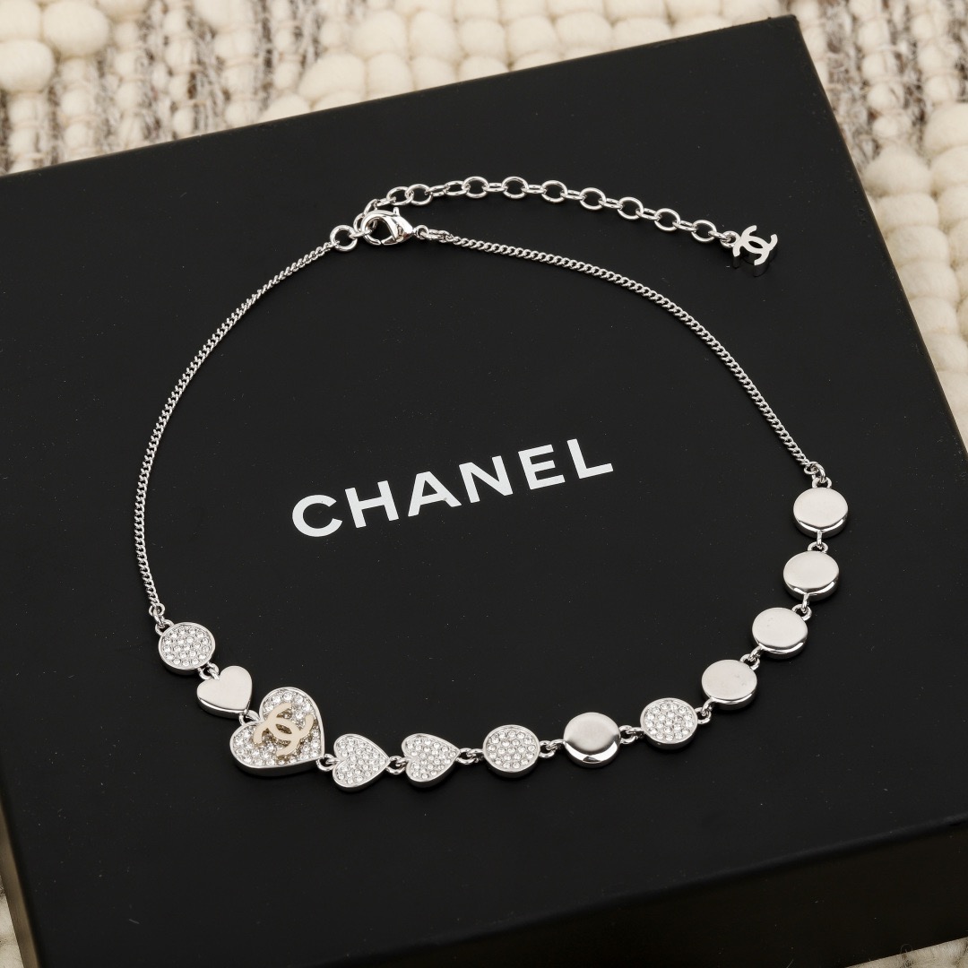 Chanel Necklace EE10019 Chanel Necklace EE10019