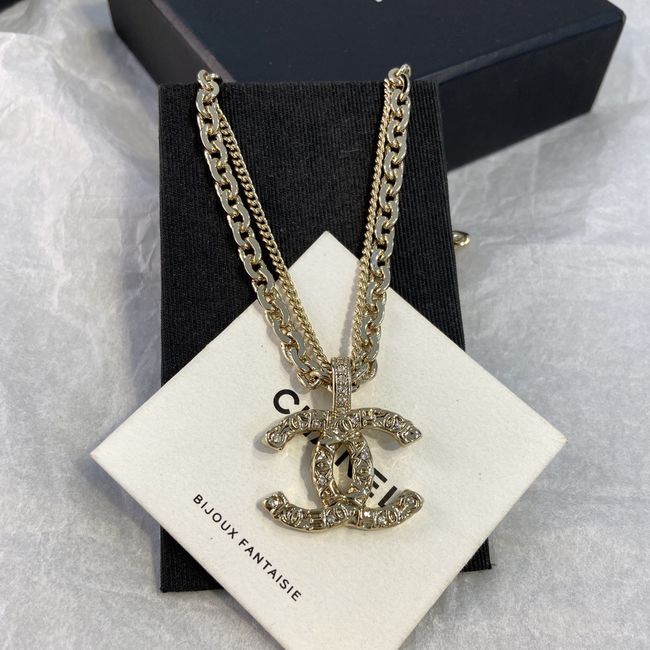 Chanel Necklace EE10021