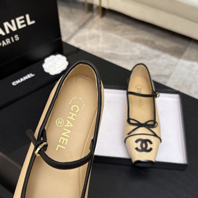 Chanel Mary Janes G47640-6