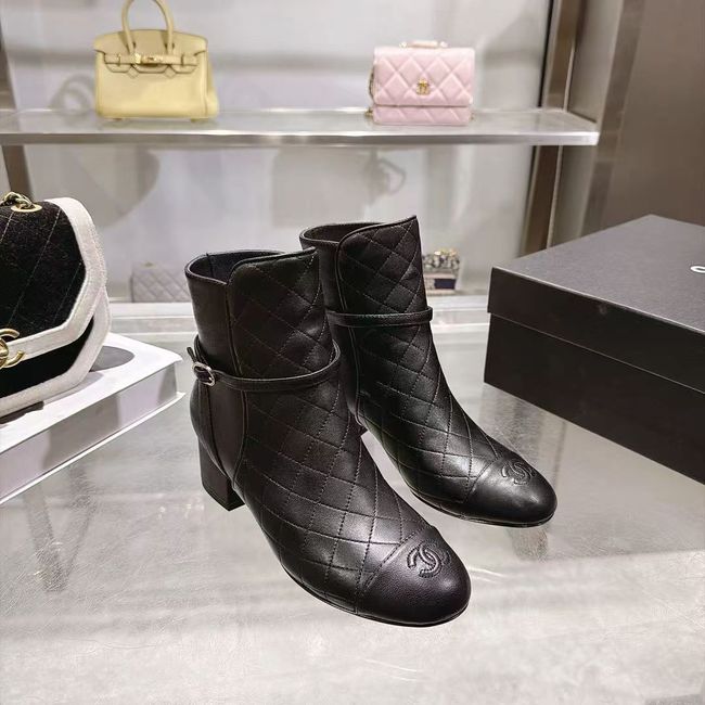 Chanel Mid-Calf Boots C5517-1