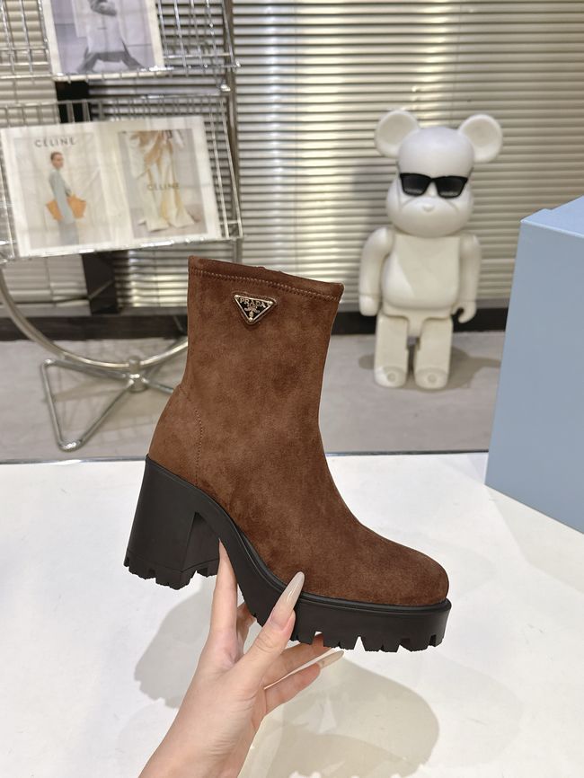 Prada Monolith brushed leather Chelsea boots G085-8
