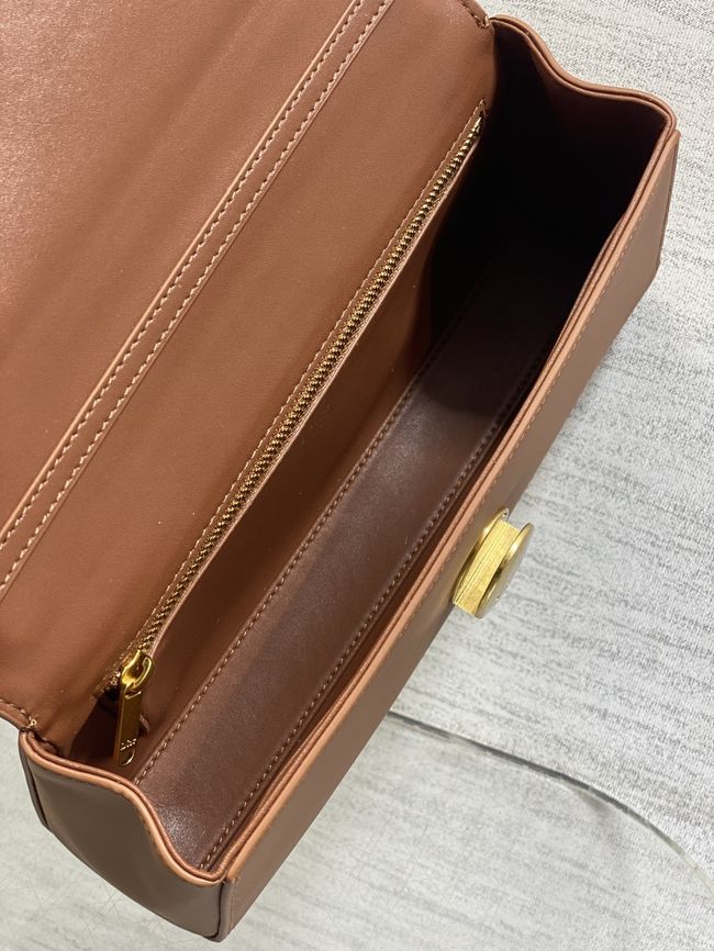 Dior Medaillon Pouch Smooth Calfskin M3671 tan