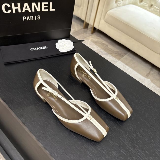 Chanel Mary Janes G47613-3
