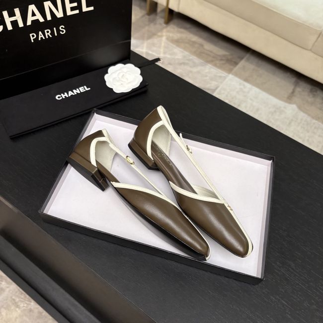 Chanel Mary Janes G47613-3