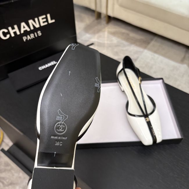 Chanel Mary Janes G47613-7