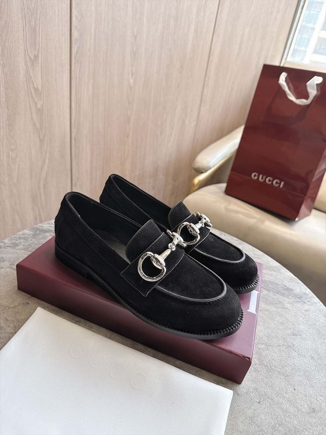 Gucci Womens Boulevard loafer 876289-5