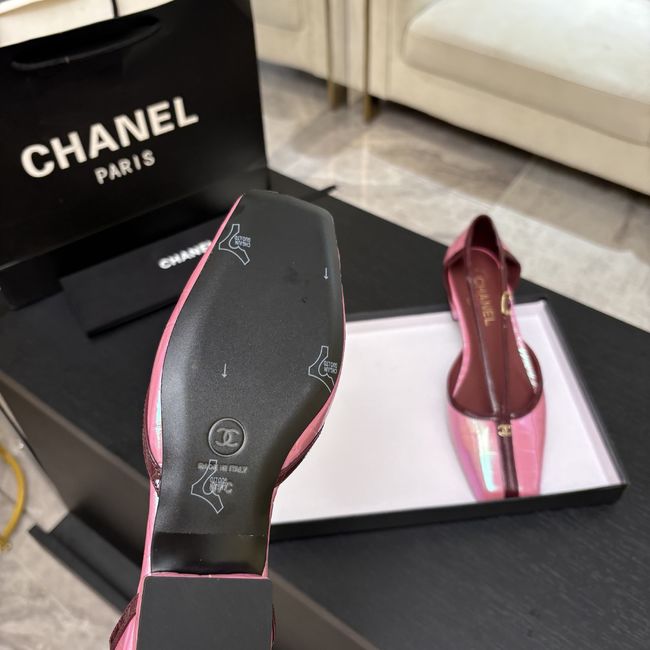 Chanel Mary Janes G47613-13