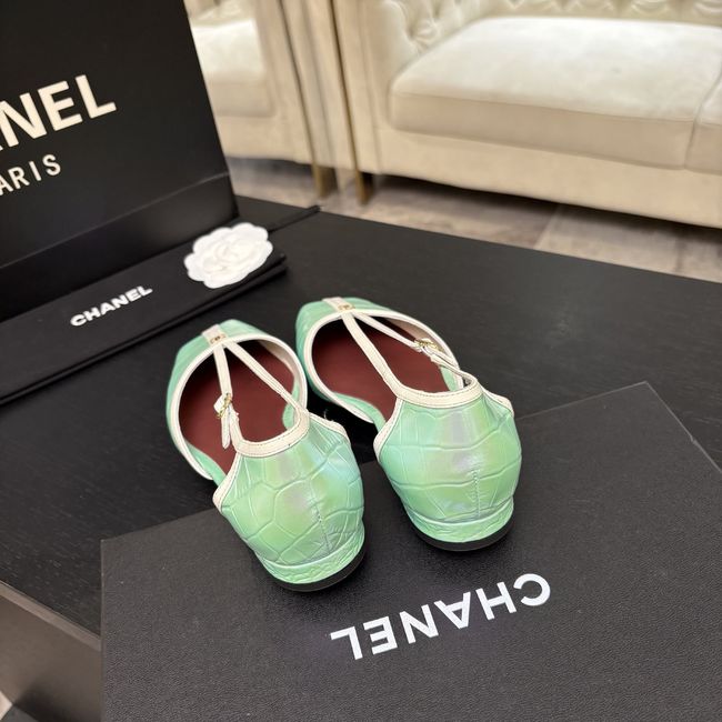 Chanel Mary Janes G47613-14