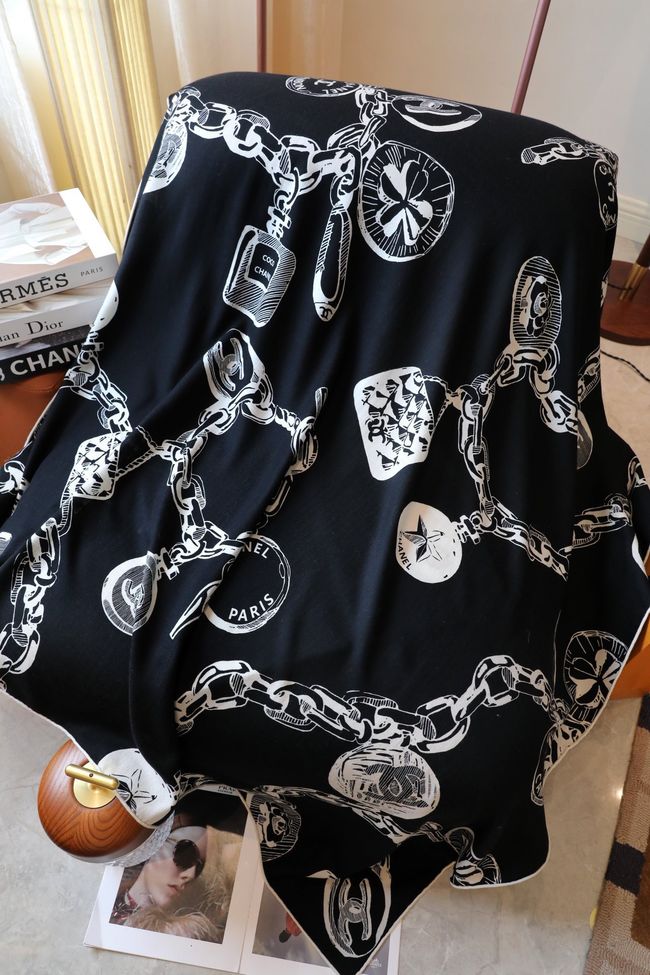 Chanel Wool and Silk Shawl AAC492-3