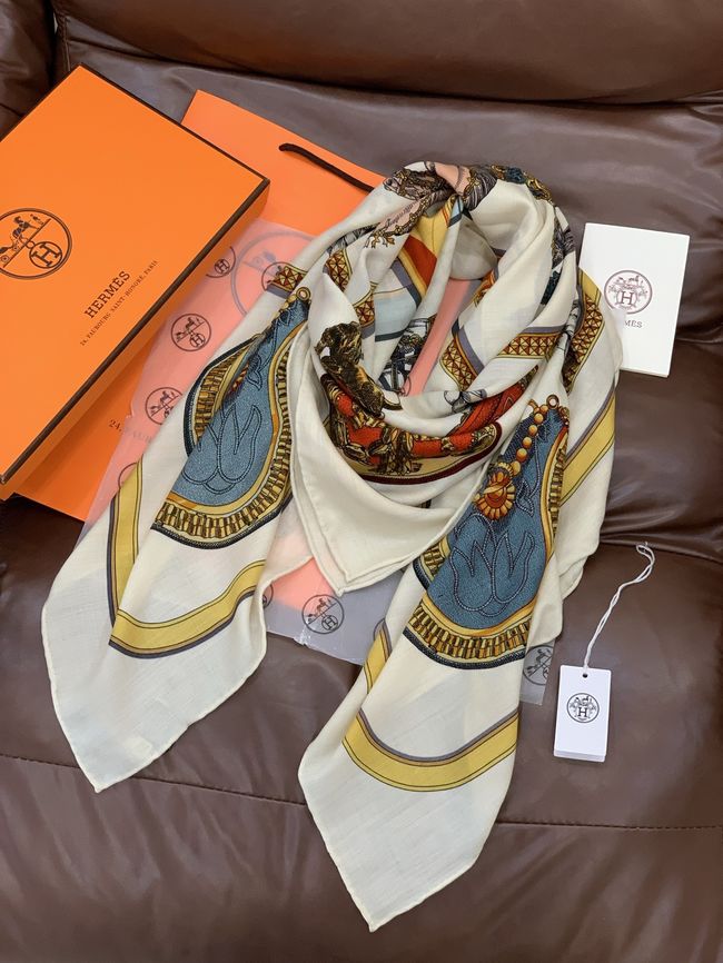 Hermes cashmere Shawl H36121-2 Hermes cashmere Shawl H36121-2