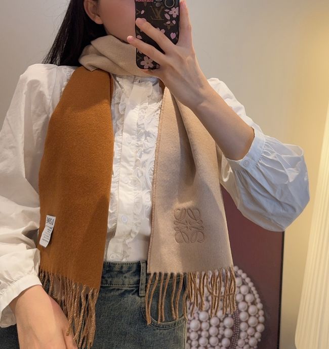 Loewe Cashmere scarf 0020-1 Loewe Cashmere scarf 0020-1