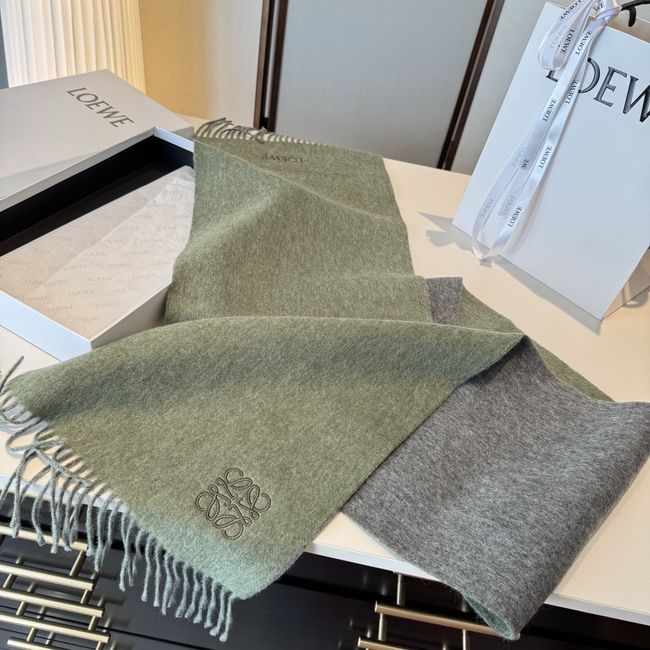 Loewe Cashmere scarf 0020-3