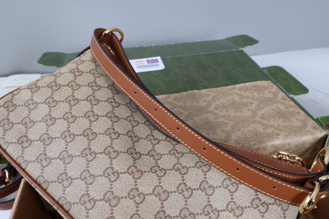 Gucci Starlet medium shoulder bag A00CI1 brown