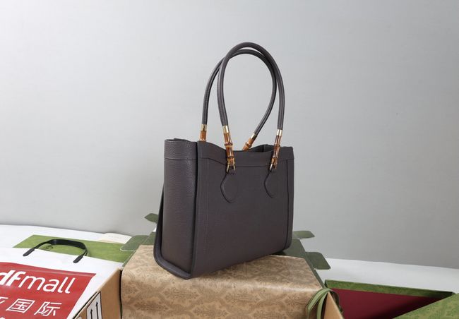 Gucci Bamboo Tote medium bag A005YB gray Gucci Bamboo Tote medium bag A005YB gray