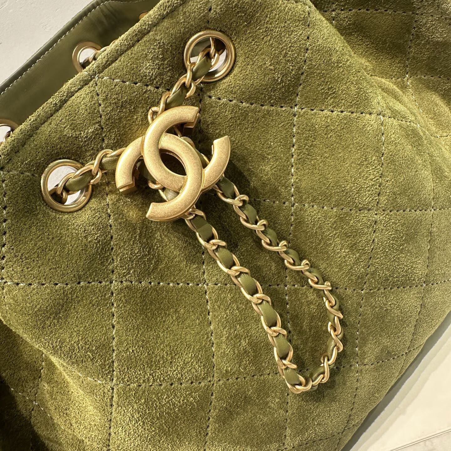 CHANEL 25 Small Handbag Suede AS5293 Green CHANEL 25 Small Handbag Suede AS5293 Green