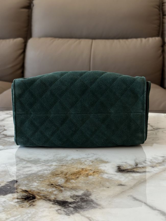 CHANEL 25 Small Handbag Suede AS5293 dark blue CHANEL 25 Small Handbag Suede AS5293 dark blue
