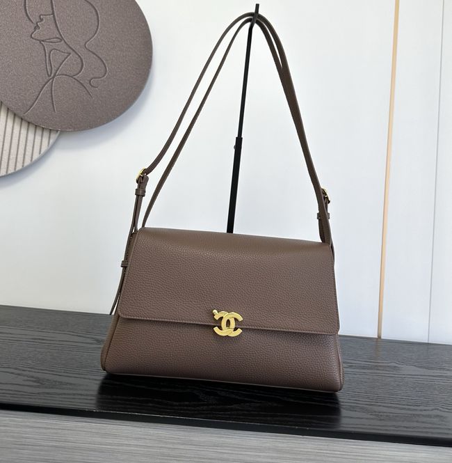 Chanel Maxi Flap bag AS6484 brown Chanel Maxi Flap bag AS6484 brown