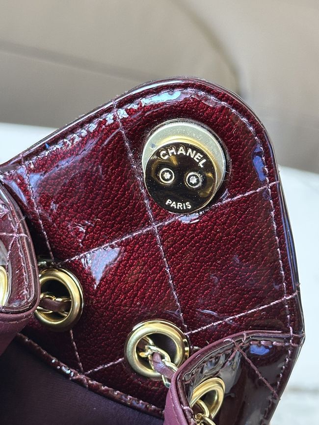 CHANEL 25 Mini Handbag patent leather AS5631 Burgundy CHANEL 25 Mini Handbag patent leather AS5631 Burgundy