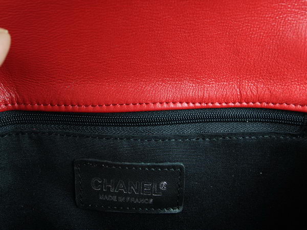Chanel A67025 Le Boy Flap Shoulder Bag In Red Sheepskin Leather Chanel A67025 Le Boy Flap Shoulder Bag In Red Sheepskin Leather
